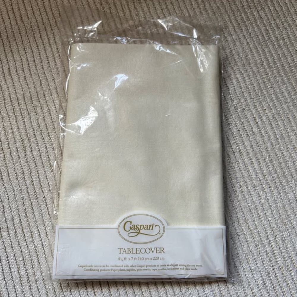 New Caspari table cover - Ivory